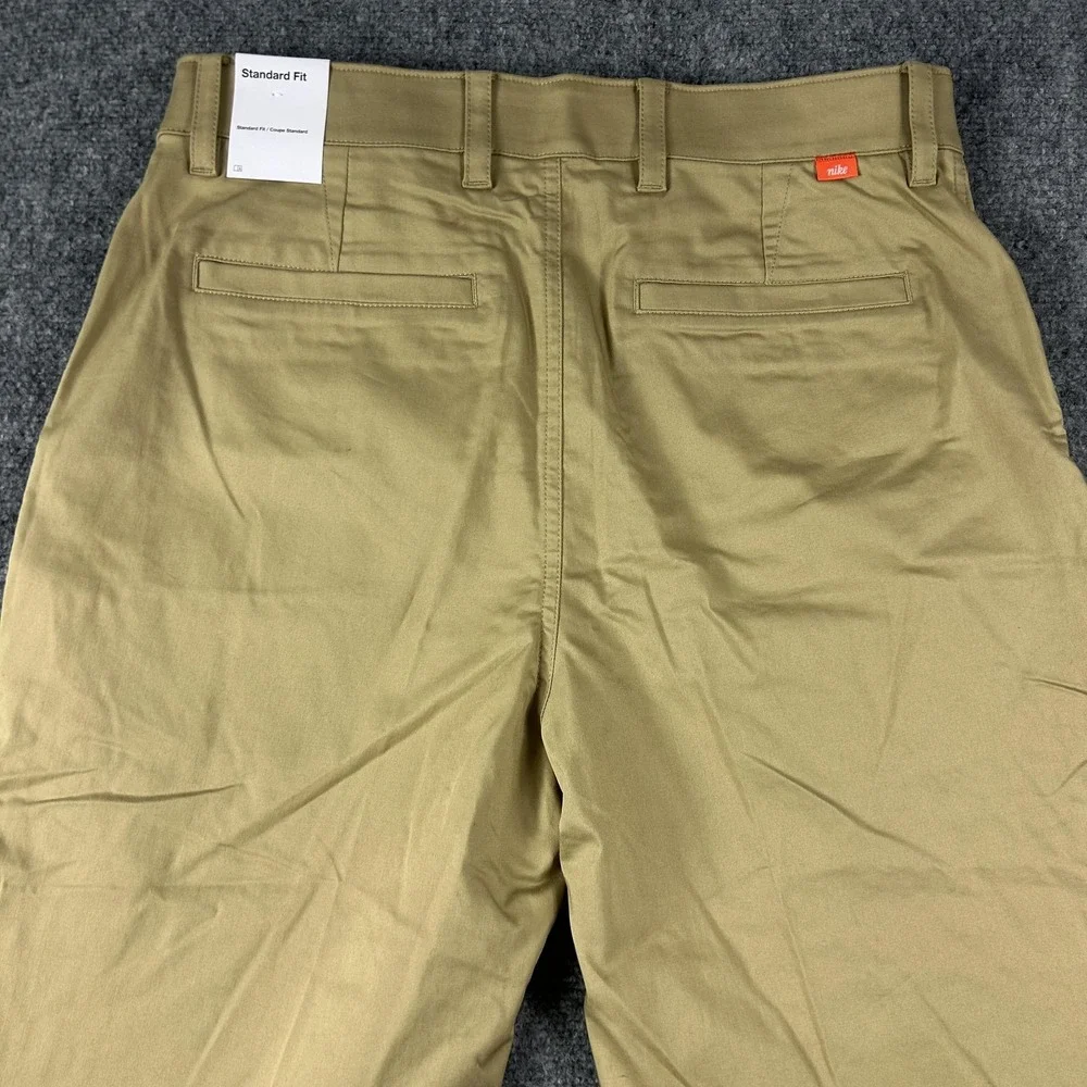 Nike Pants Mens 32 Beige Dri-FIT Standard Fit Golf Chino Twill‎ Performance